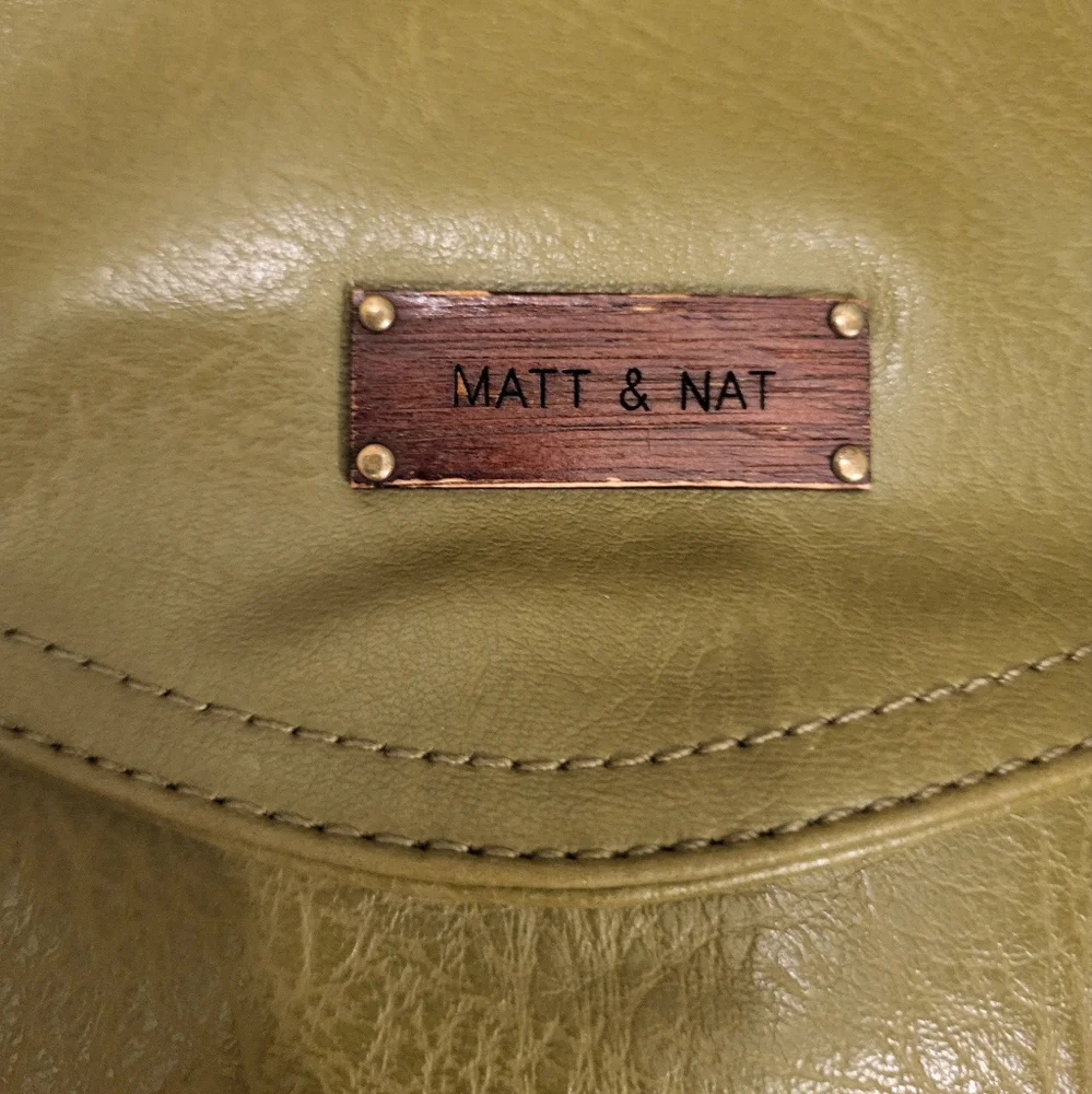 Matt & Nat olive green purse - Picture 3 of 10